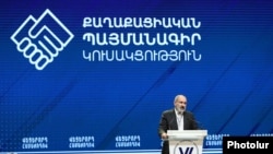 Armenia - Prime Minister Nikol Pashinian speaks at a congress of his Civil Contract party, Yerevan, October 29, 2022.