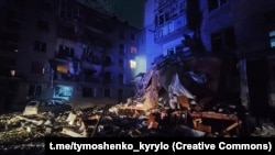 Наслідки одного з ракетних обстрілів Миколаєва, листопад 2022 року