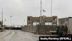 د چمن او سپین بولدک ترمینځ لاره په نومبر کې هم تر شاوخوا یوې اوونۍ پورې تړلې وه - پخوانی انځور.