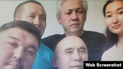 Сотқа тергеу изоляторынан қосылған белсенділер (солдан оңға қарай): Диана Баймағамбетова, Асхат Жексебаев, Абай Бегімбетов, Ноян Рахымжанов (отыр) және Қайрат Қылышев. Алматы, 27 шілде 2021 жыл. Құқық қорғаушы Бақытжан Төреғожинаның парақшасынан алынған скриншот.