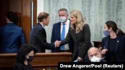 Membrii Congresului SUA din ambele partide sunt de acord cu privire la pericolul pe care îl reprezintă platforma și iau în considerarea reglementarea mai strictă a platformei.