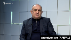 Самвел Бабаян 