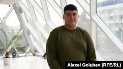 Alexandru Tofan, elev în clasa a IX-a din Hădărăuți, raionul Ocnița