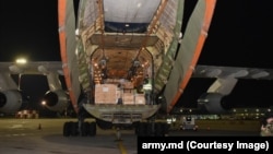 Radarul a ajuns la Chișinău pe cale aeriană. 