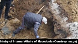 Тунелот во затворот Идризово преку кој затвореници планирале бегство.