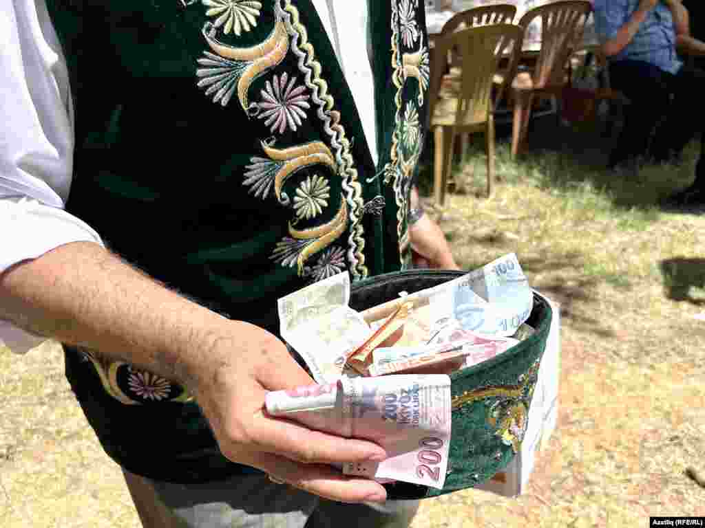 Җыелган акча Сабантуйның чыгымнарның кечкенә бер өлешен каплар өчен ярап куя.&nbsp;