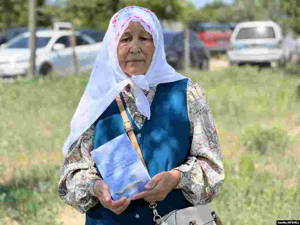 Сәвия Удмир - Бөгрәдилек авылыннан килгән апа. Авылы тарихын язып китап чыгарган.&nbsp;