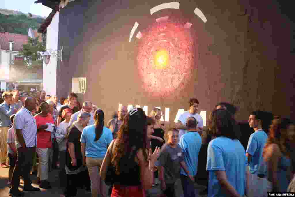 Gjatë dhjetë ditëve, në Prizren do të shfaqen rreth 230 filma do të shfaqen në tetë kinema, gjysma e të cilave janë në ambient të hapur.&nbsp;