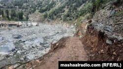 په سوات کې تر باران وروسته د کمر نړېدو له کبله لاره خرابه شوې ده - انځور له ارشيفه 