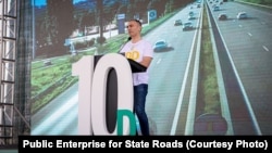 Вицепремиерот Артан Груби на означување на почеток на градба на Коридорот 10д