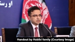 افغان الاصله امریکايي شاه محمود حبیبي هم له څه باندې یو کال راهیسې طالبانو سره بندي دی