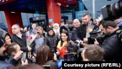 ევგენია გუცული კიშინიოვის აეროპორტში - ვლადიმირ პუტინთან სოჭში შეხვედრის შემდეგ დაბრუნდა, 2024 წლის 8 მარტი.