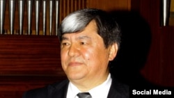 Муратбек Бегалиев.