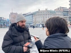 “Armët më sjellin frikë, ashtu si edhe të tjerëve”, thekson Lluka nga Beogradi.