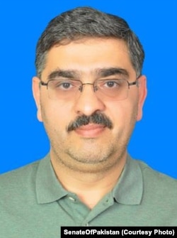 انوارالحق کاکر، نخست وزیر حکومت موقت پاکستان