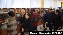 Жазуучунун чыгармачылыгына арналган көргөзмө.