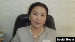 Элмира Ажыканова.