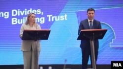 Artemis Malo i Bujar Osmani na konferenciji za novinare u Skoplju, 13. juna 2024.