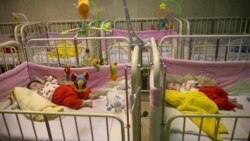 دلایل کاهش تمایل به فرزندآوری در ایران؛ گفت‌وگو با حسین قاضیان، جامعه‌شناس
