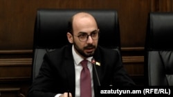 Провластный депутат Артур Ованнисян