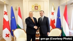 ვიქტორ ორბანი ექსპრემიერ ირაკლი ღარიბაშვილთან ერთად საქართველოში
