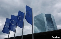 Evropska centralna banka izrazila je zabrinutost zbog korišćenja zamrznute ruske imovine za finansiranje Ukrajine usled strahova da bi to moglo uticati na status evra kao rezervne valute.