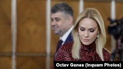 Gabriela Firea, candidat PSD la Primăria Capitalei și la Parlamentul European, și premierul Marcel Ciolacu.