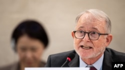 د افغانستان د بشري حقونو لپاره د ملګرو ملتونو ځانګړي راپورتر ریچارډ بینېټ 