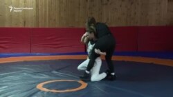 Дискриминирани затоа што се девојки - борачките Бојана и Олгица победија во правна битка