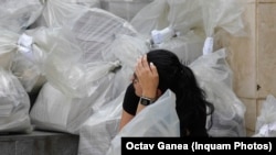 La câteva zile de la alegerile din 9 iunie, plângerile privind fraudarea alegerilor vizau mai multe de 10.000 de voturi. Liberalii nu au reacționat.