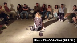 ნიკოლ ბარციცი, აფხაზი არტისტი