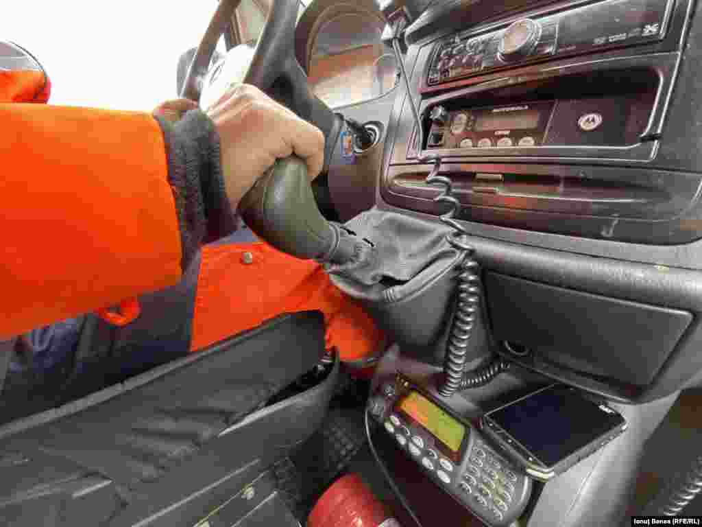 Schimbătorul de viteze al ambulanței cu peste 1,3 milioane de kilometri la bord.&nbsp;