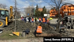 Firmele românești au cerut pentru 2026 un contingent de 150.000 de muncitori străini non UE, însă Guvernul nu a aprobat încă solicitarea. Ministerul Muncii a propus doar acceptarea a 75.000 de muncitori străini anul viitor.