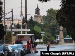 Monumenti i Ushtrisë së Kuqe sovjetike në gusht të vitit 2023.