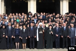 Церемонията по интронизацията в храма завърши с обща снимка, 30 юни 2024 г.