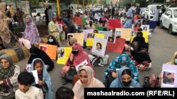 بلوڅان د خپلو خلکو د ورکېدنې پر ضد وخت په وخت احتجاجونه کوي ـ پخوانی انځور.