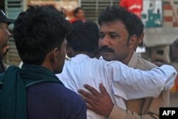 د سيند اعلا وزیر ويلي چې د پېښې زیاتره قربانيان د غریبو کورنیو غړي ول.