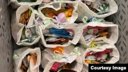 Ыктыярчылар чогулткан гуманитардык жардамдар. Йена, Германия. 2022-жыл