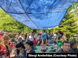 მაღაროელების პროტესტს უერთდებიან ქალაქის მცხოვრებლებიც