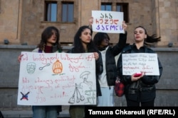 Mariam is pictured center right.