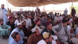 بلوچستان کې کروندګرو د بجلۍ د کمي پرضد پیه جام هړتال کړی دی