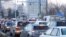 Traficul de pe strada Ciuflea din Chișinău în dimineața zilei de marți, 30 ianuarie, în jurul orei 7:30.
