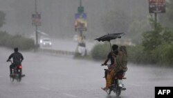 د موسمياتو ادارې اړونده چارواکو ته د خبرداره اوسېدو ويلي دي - پخوانی انځور