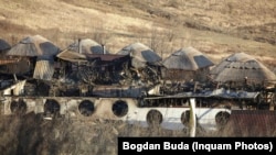 Urmările incendiului din 26 decembrie de la Ferma Dacilor care a dus la moartea a cel puțin șapte persoane. Încă una este dată dispărută.