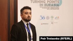 Димаш Алжанов. 