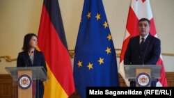 გერმანიის საგარეო საქმეთა მინისტრი ანალენა ბერბოკი, საქართველოს საგარეო საქმეთა მინისტრი ილია დარჩიაშვილი