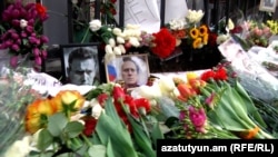 Акції памʼяті Олексія Навального відбулися в багатьох країнах світу