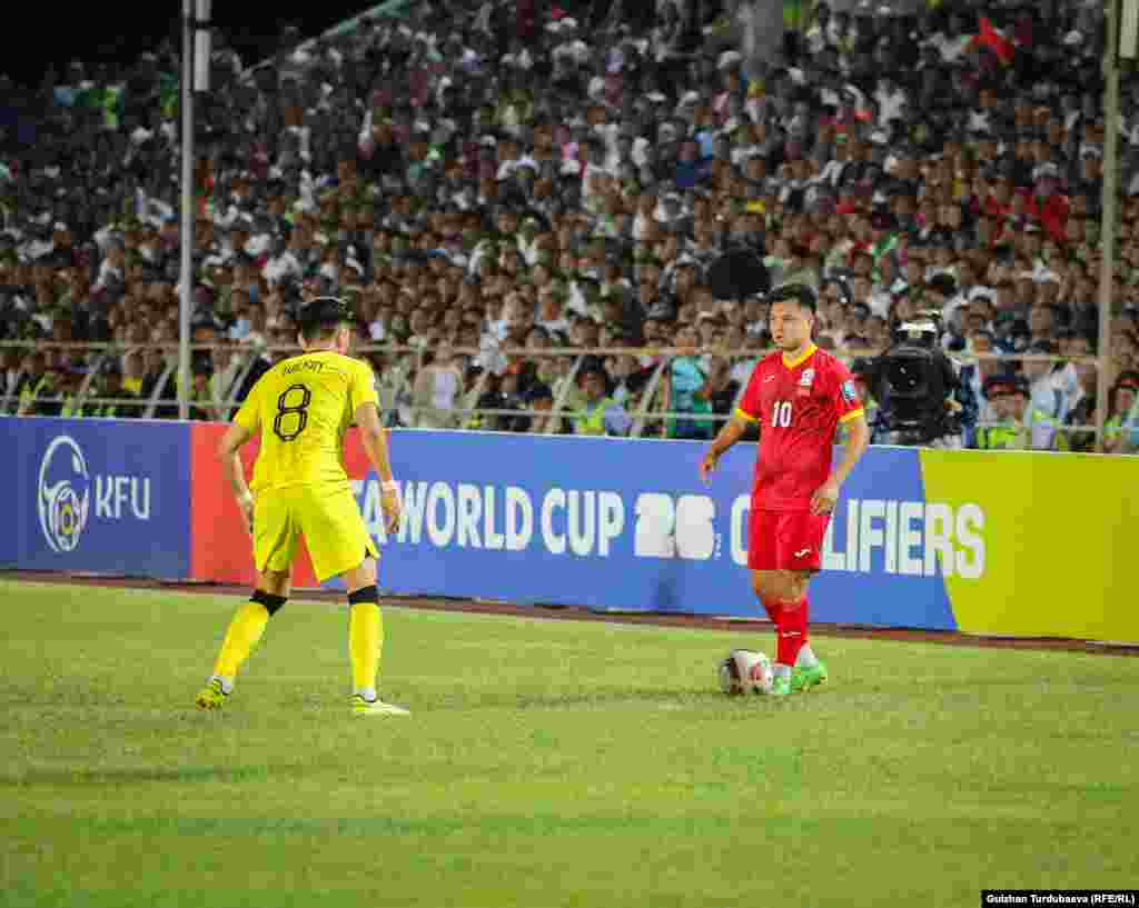 Кыргызстандын атынан голду Гүлжигит Алыккулов киргизди.&nbsp;