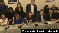 "უცხოური გავლენის აგენტების" კანონპროექტების განხილვა კომიტეტის სხდომაზე. 2 მარტი, 2023 წელი