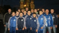 Ученики спортклуба "Десантник" гимназии №147, на базе которой открыли центр набора в ЧВК "Вагнер"